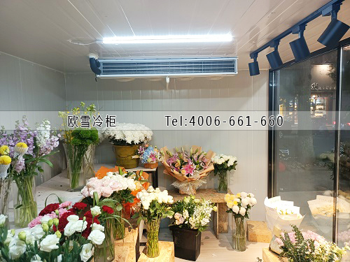 鮮花玻璃庫(kù)房安裝.jpg